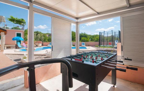 Holiday Home Perunika Zezevica Exteriér fotografie