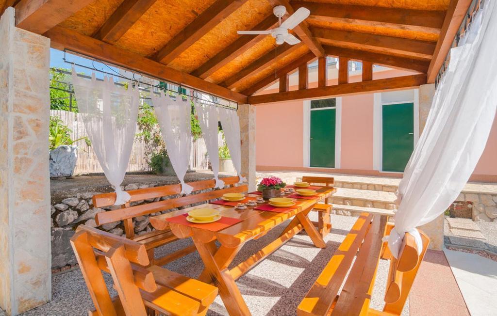 Holiday Home Perunika Zezevica Exteriér fotografie